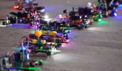 29A6AAB100000578-0-Mark_Cocquio_who_has_been_flying_FPV_First_Person_View_quadcopte-a-35_1434413446992.jpg