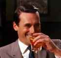 don-draper-laughing-mad-men-v0-ypaabaip8izf1.jpg